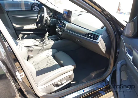 2023 BMW 530E from USA, damaged, VIN WBA13AG00PCN18767